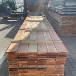 Ca. 84x Douglas Zweeds Rabat, 26x190mm, lengte 400cm